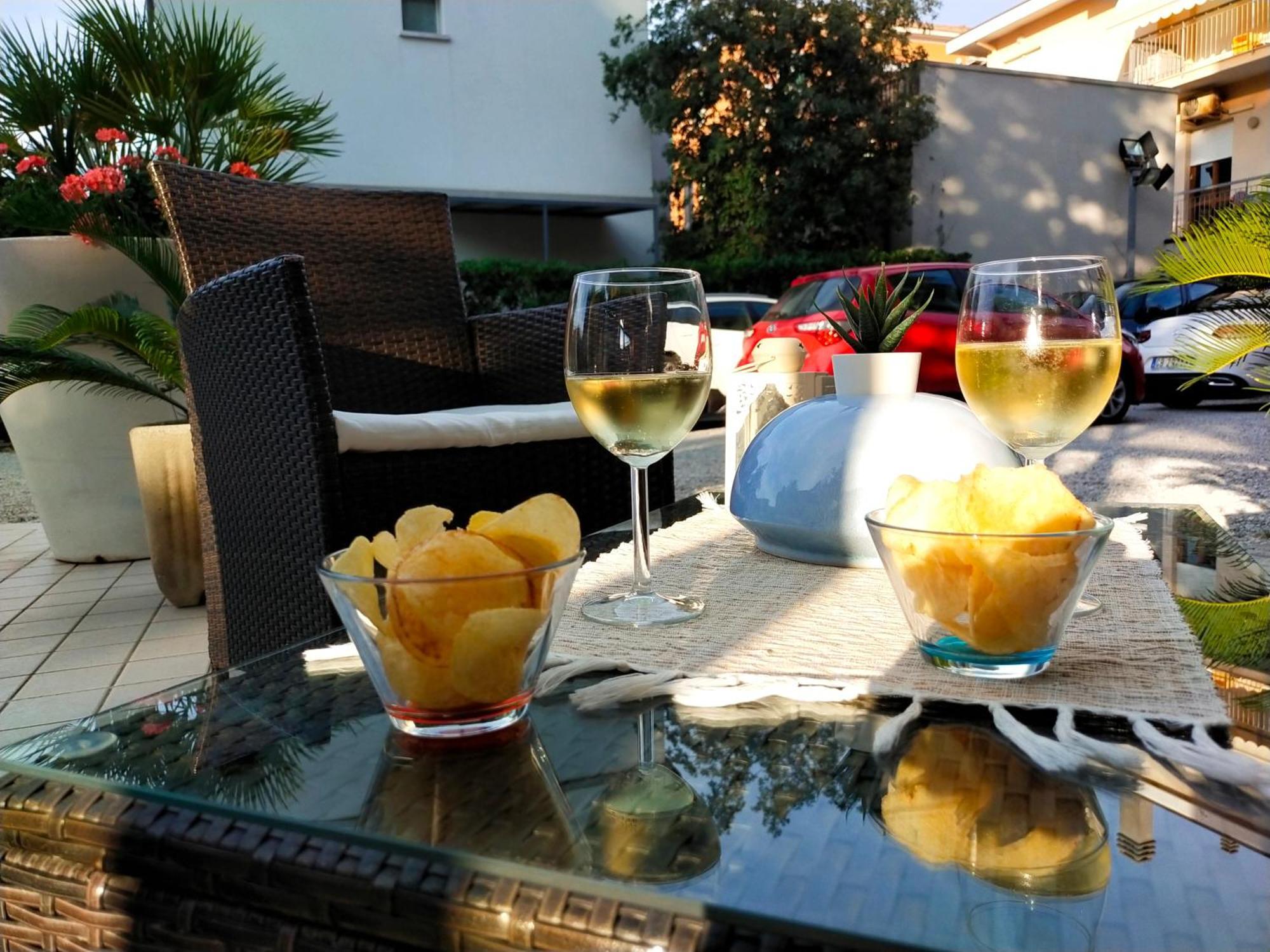 Hotel Goldene Rose Rimini Luaran gambar