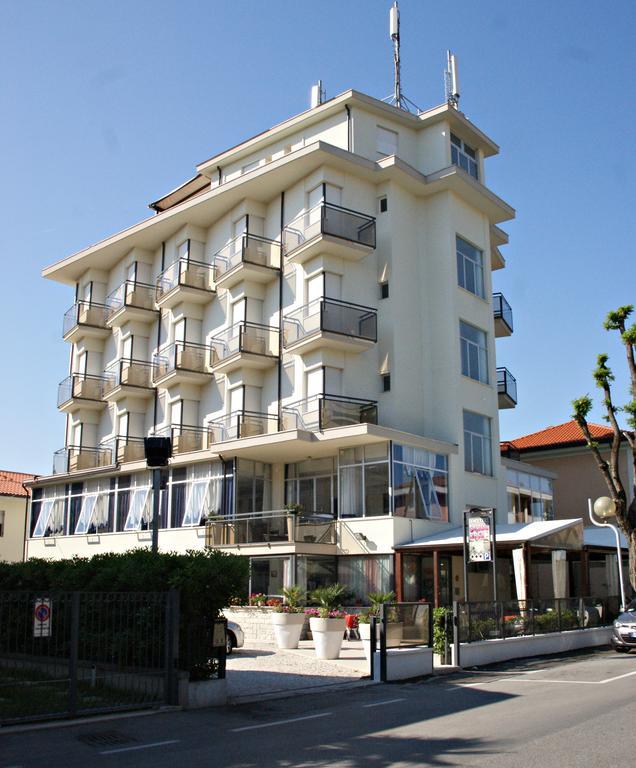 Hotel Goldene Rose Rimini Luaran gambar